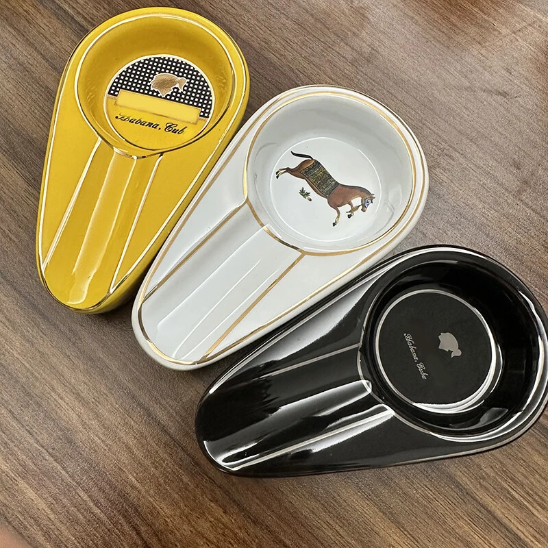 1 tk musta keraamika sigari tuhatoos, taskusse kinnitatav reisituhatoos