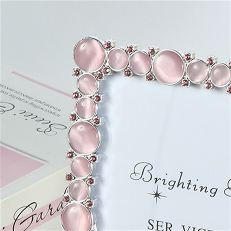 1 tk Loominguline naturaalne roosa opaalkivist pildiraam Kerge luksuslik fotoraam kodu fotode kaunistamiseks isiklikuks kingituseks 6-tolline/7-tolline