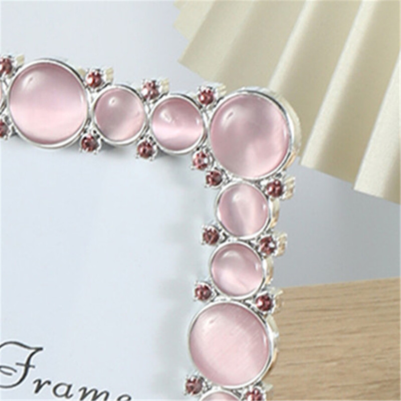 1 tk Loominguline naturaalne roosa opaalkivist pildiraam Kerge luksuslik fotoraam kodu fotode kaunistamiseks isiklikuks kingituseks 6-tolline/7-tolline