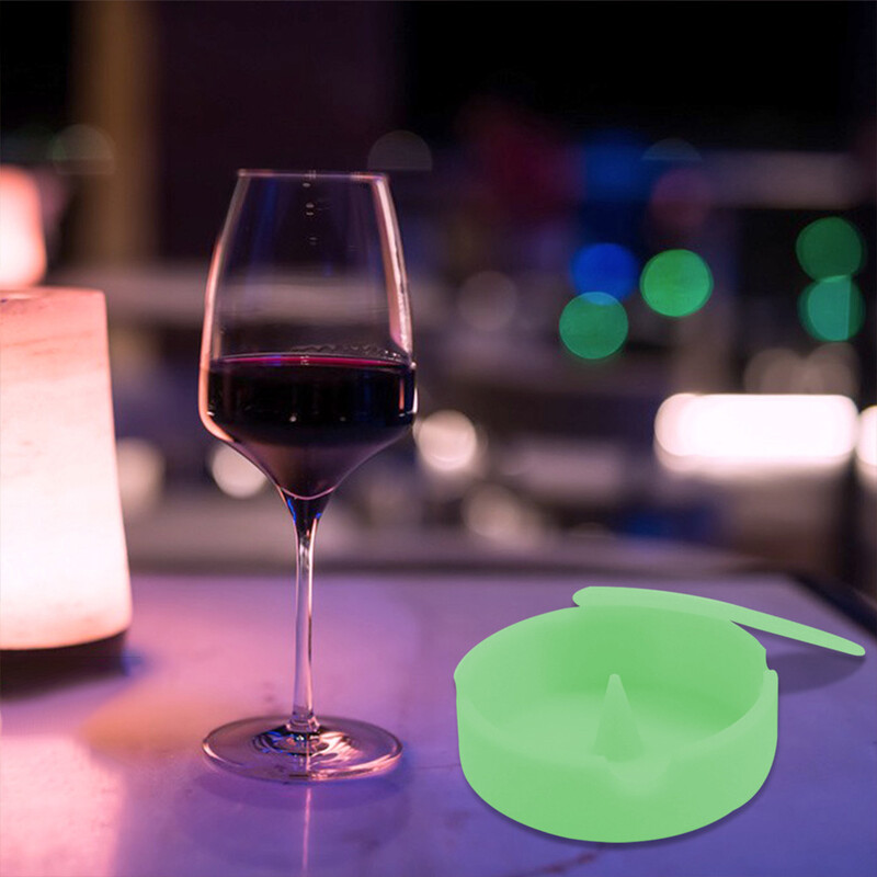 Scrumieră din silicon rezistentă la căldură moale pentru interiorul mașinii Tavă de scrumieră cu capac anti-opărire, lavabilă, container personalizat de birou