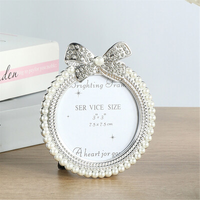 Un cadru cu diamante cu perle în formă de fundă, cu o ramă foto ovală de 3/6/7 inci, potrivită pentru cadourile pentru adulți pentru copii, ziua de naștere