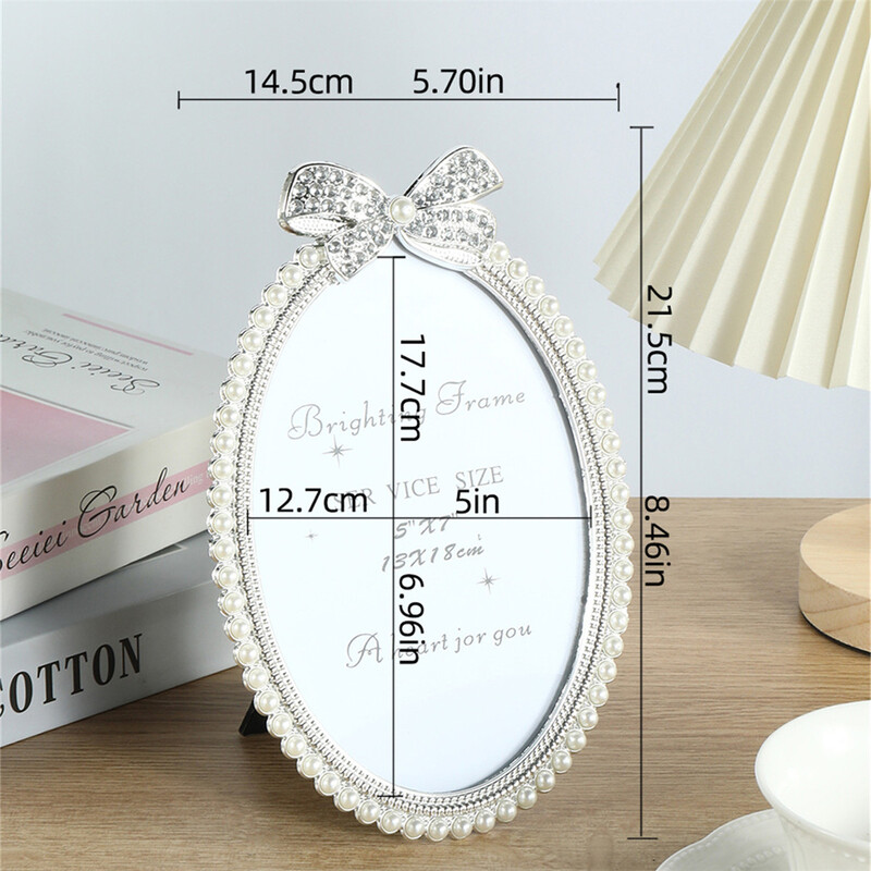 Un cadru cu diamante cu perle în formă de fundă, cu o ramă foto ovală de 3/6/7 inci, potrivită pentru cadourile pentru adulți pentru copii, ziua de naștere