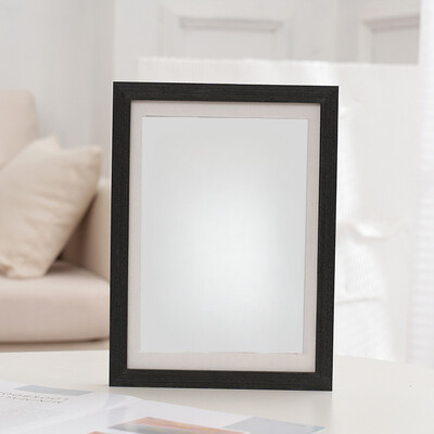 1 tk Moodsas stiilis puidust pildiraam, elutoa kaunistamiseks seinale riputatav pildiraam