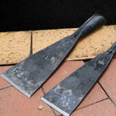 Vana stiilis lame peitel käsitsi valmistatud sepistamine kleepuva terase tehnoloogia puidutöötlemine tööstusliku kvaliteediga lame peitel labidas peitlitööriist isetegemine