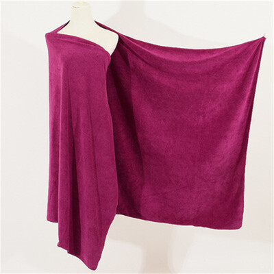 Padidinti ir sutirštinti mikropluošto rankšluostis, itin minkštas, itin sugeriantis ir greitai džiūstantis rankšluostis