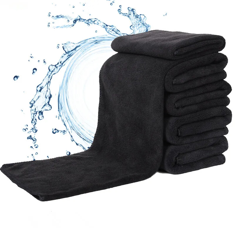 Sutirštinti padidinto ypač smulkaus pluošto „Fitness“ greitai džiūstantis sportinis rankšluostis „Fitness“ sportinis vonios rankšluostis (juodas)