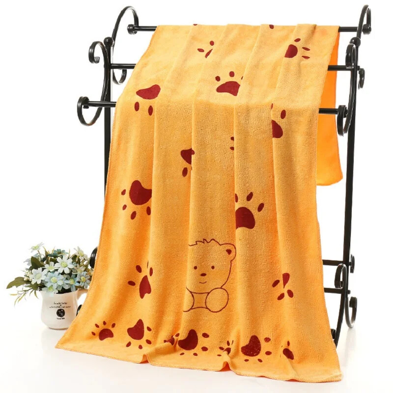 70 * 140 uut moodsat, pehmest mikrokiust rannarätikust ujumismasinat, kerget, suurt sportlikku reisitarvikut