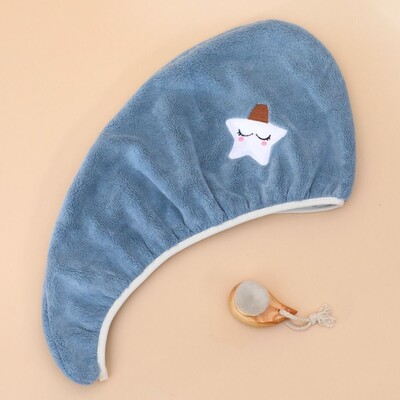 „Strawberry Star“ animacinių filmų įvyniojamas rankšluosčių dangtelis Koralų vilnos džiovinantis plaukų rankšluostis, stiprus vandenį sugeriantis mikropluošto dušo kepuraitė moterims