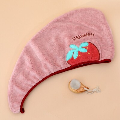 „Strawberry Star“ animacinių filmų įvyniojamas rankšluosčių dangtelis Koralų vilnos džiovinantis plaukų rankšluostis, stiprus vandenį sugeriantis mikropluošto dušo kepuraitė moterims