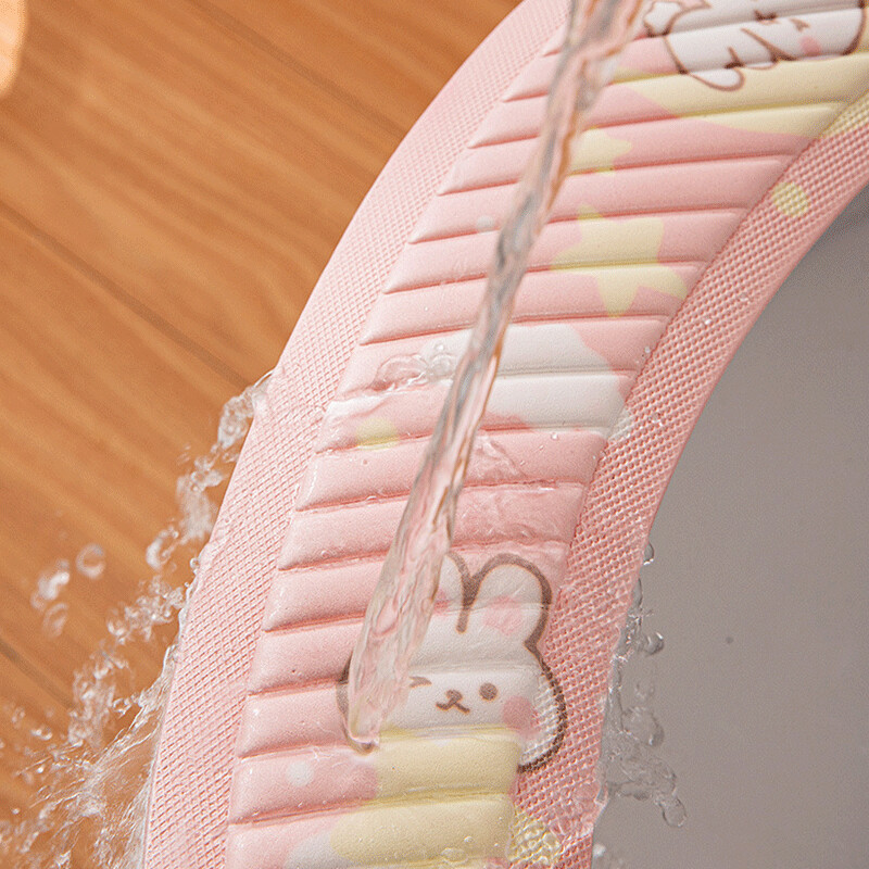 Nelja hooaja universaalsed tualettruumi aksessuaarid Kodumajapidamises kasutatavad multifilmid tualettruumi istme liim Pestav EVA istmekomplekt WC-tarvikud