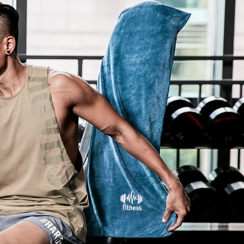 Mikropluošto sporto salės vandenį sugeriantis sportinis rankšluostis Itin minkštas ir greitai džiūstantis prakaito valymas, skirtas tenisui, jogai, dviračių sportui, plaukimui