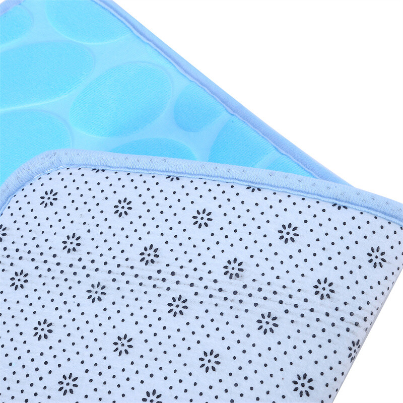 Munakivist reljeefne vannimatt Libisemiskindlad vaibad kraanikausis Vanni külgpõrandavaip Duširuumi uksematt mäluvahupadi