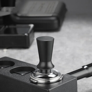 Coffee Tampers Constant Pressure for 51/53/58mm Tamper Espresso από ανοξείδωτο χάλυβα με βαθμονομημένα εργαλεία Barista με ελατήριο