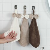 Pakabinami „Bowknot“ rankšluosčiai Minkštas koralinis aksominis rankšluostis virtuvės vonios kambariui Greitai džiūstantis minkštas sugeriantis mikropluošto rankšluostis