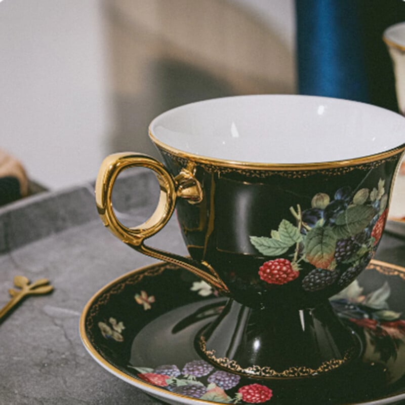 Pozlaćena šalica za kavu s visokim nogavicama u retro stilu u europskom stilu Lagana luksuzna šalica za kavu Lagana šalica za čaj