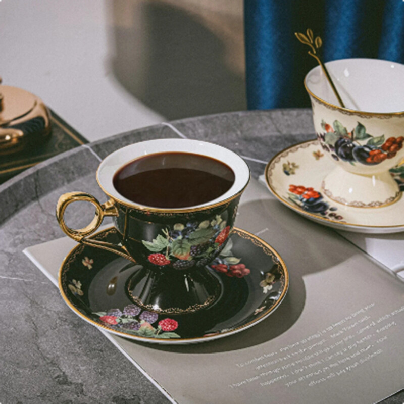 Pozlaćena šalica za kavu s visokim nogavicama u retro stilu u europskom stilu Lagana luksuzna šalica za kavu Lagana šalica za čaj