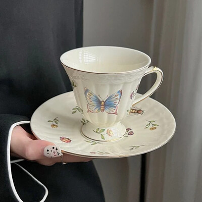 Prancūziškas retro kavos rinkinys lėkštė Keraminė romantiška popietės arbatos puodelis kavos puodelis lėkštė 200 ml puodelio padėklas Kavinė puodelis vakarėlio puodelis