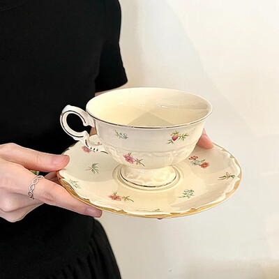 Prancūziškas retro kavos rinkinys lėkštė Keraminė romantiška popietės arbatos puodelis kavos puodelis lėkštė 200 ml puodelio padėklas Kavinė puodelis vakarėlio puodelis