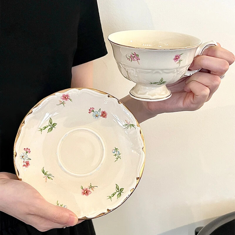 Prancūziškas retro kavos rinkinys lėkštė Keraminė romantiška popietės arbatos puodelis kavos puodelis lėkštė 200 ml puodelio padėklas Kavinė puodelis vakarėlio puodelis