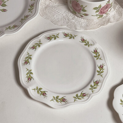 Retro Rose kohvitasside ja alustasside komplekt Inglise punase tee tassid Keraamiline taldrik Peen kruusid Kodu magustoidutaldrik Kingitustrummel