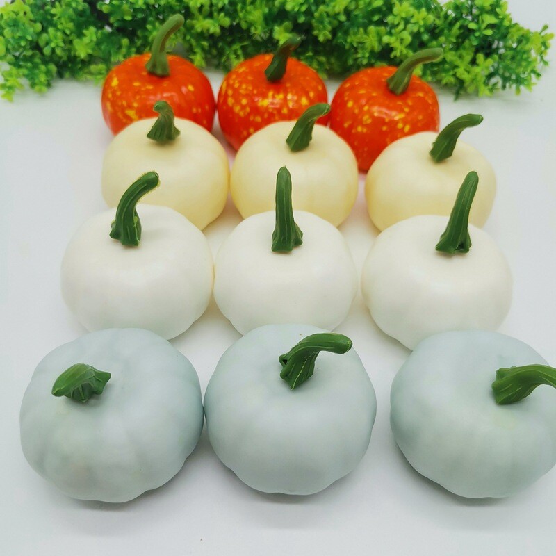 Imituojamas moliūgų tarpvalstybinės el. prekybos karštas išpardavimas Kalėdų dovanų putplasčiai netikrų vaisių didmeninė prekyba filmais ir TV rekvizitai moliūgai