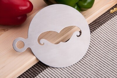 Nerūdijančio plieno kavos pyragaičių girlianda, purškimo įrankiai su storomis Cafe putomis, kavos trafaretas, kavos priedai, purtyklė