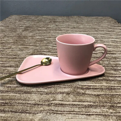 Kohvipiima tee tass kontorihotelli vaba aja tee kinkekarbi tass lusikaga Euroopa luksuslik keraamiline büroo kohvitass telkimine