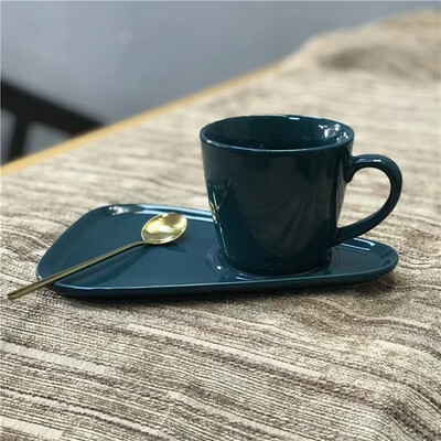 Kohvipiima tee tass kontorihotelli vaba aja tee kinkekarbi tass lusikaga Euroopa luksuslik keraamiline büroo kohvitass telkimine
