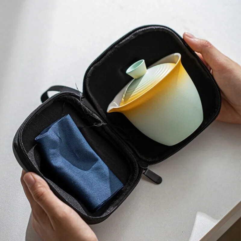 Reisi teekomplekt Kaasaskantav teekannu teetassi komplekt keraamiline komplekt Kung Fu teenõud väljas matkamiseks kaasaskantav kott Hiina tee komplekt 1 kauss 3 tassi