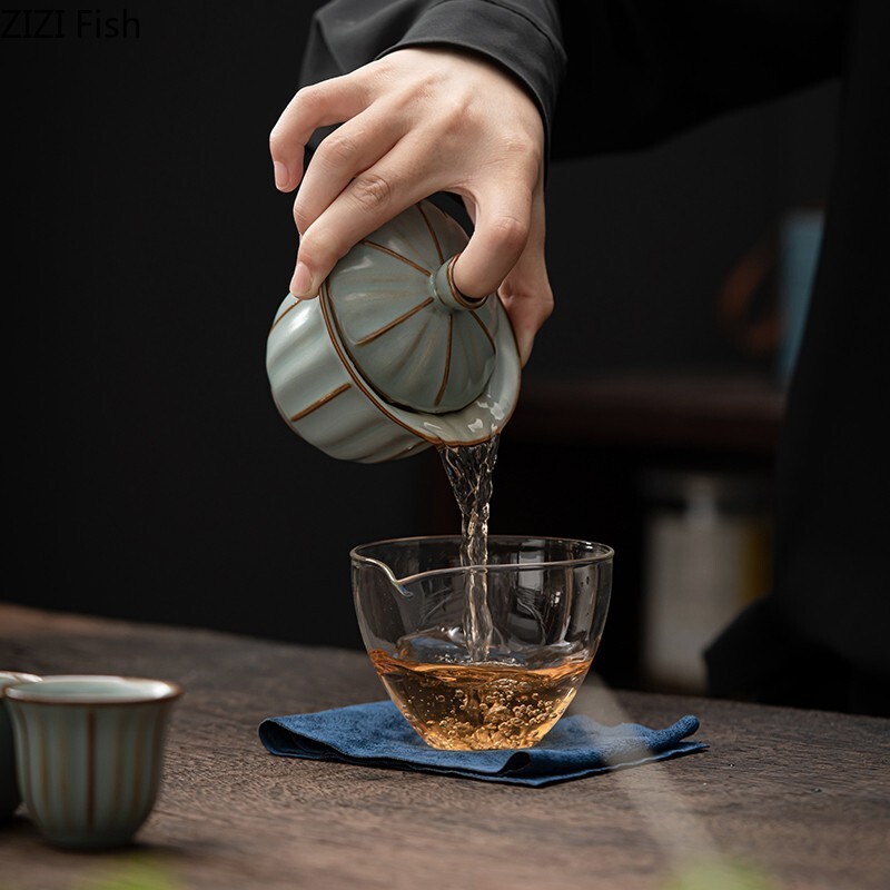 Lauko kelionių arbatos rinkinys Keraminis vieno puodo dviejų puodelių greito puodelio rinkinys Nešiojamas kiniškos arbatos ceremonijos Pu`er Tie Guanyin arbatos rinkinys draugui Dovana