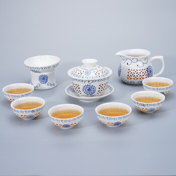 Синьо-бял изискан сервиз за чай 1 Gaiwan 6Cups Чайник с пчелна пита чайници Чаша за чай порцелан Китайски кунг-фу сервиз за чай сервиз за напитки