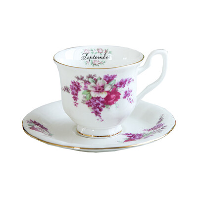 Keraamiline tass ja alustass Retro lilledega kohvikruus teetass Bone China Elegant Month Cup alustassi komplekt sünnipäevaks kingitus kodukaunistusega jooginõud