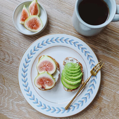 Ins Britų senovinės popietės arbatos puodelio lėkštė Kavos puodelis Gold Edge Leaf Puodelių rinkinys Buitinis paprastas vandens puodelis Desertinė patiekalo lėkštė