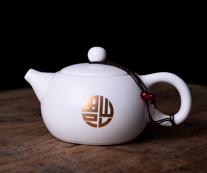 Ding Kiln White Matte Keraminis arbatinukas, Kung Fu arbatinukas, Rankų darbo virdulys Kung Fu arbatinukas arbatos ceremonija puer arbatinukas 180ml