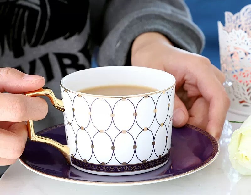 240ml, luuportselan espressotass, sinine üllas disain, portselanist kohvikruusid alustassiga, õrn keraamiline kohvitass, teekomplekt