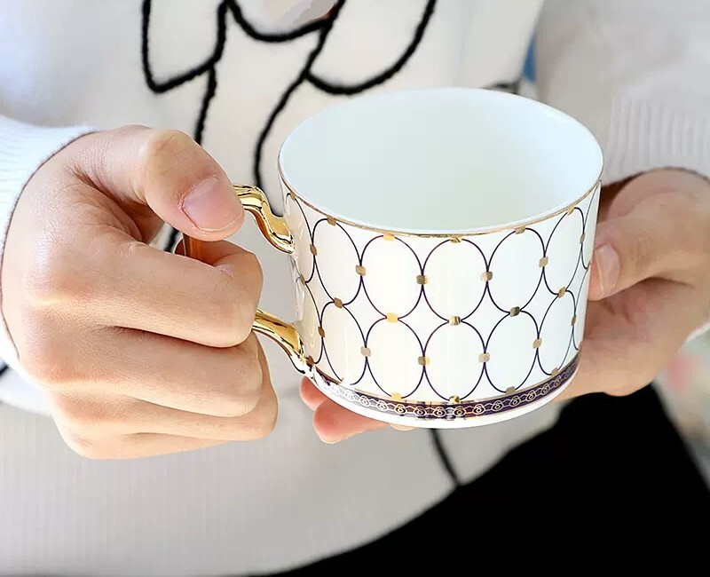 240ml, luuportselan espressotass, sinine üllas disain, portselanist kohvikruusid alustassiga, õrn keraamiline kohvitass, teekomplekt