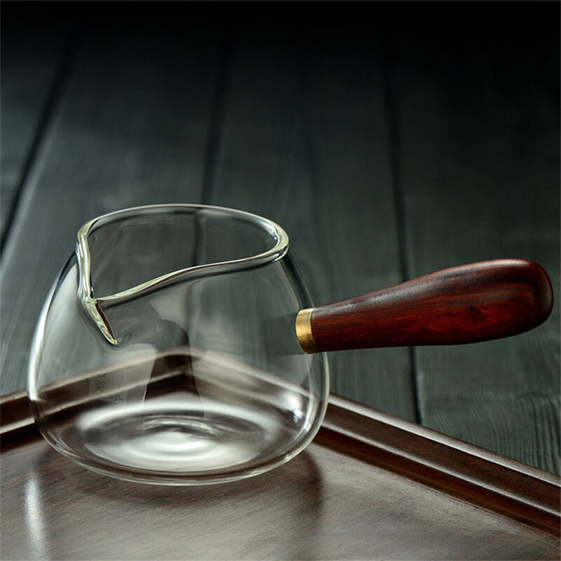 Kūrybingas karščiui atsparus stiklas šviesaus šono medinės rankenos arbatos dozatorius Fair Cup su filtru Kungfu arbatos rinkinys arbatinukas arbatos virimo aparatas