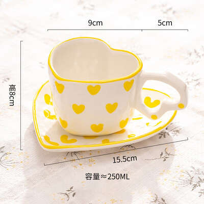 Naujas keramikinis rankomis dažytas meilės raudonų gėlių pledas Šviežias ir mielas puodelis jogurto avižinių dribsnių dubuo Vaisių lėkštė Vienas puodelis ir viena lėkštė