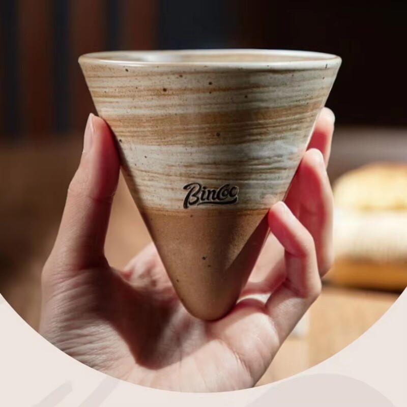 Retro japonų trikampio kūgio formos keramikos arbatos kavos puodelis Keraminis meninis kavos puodelis Keraminis kapučino gėlių puodelis namų kavinei