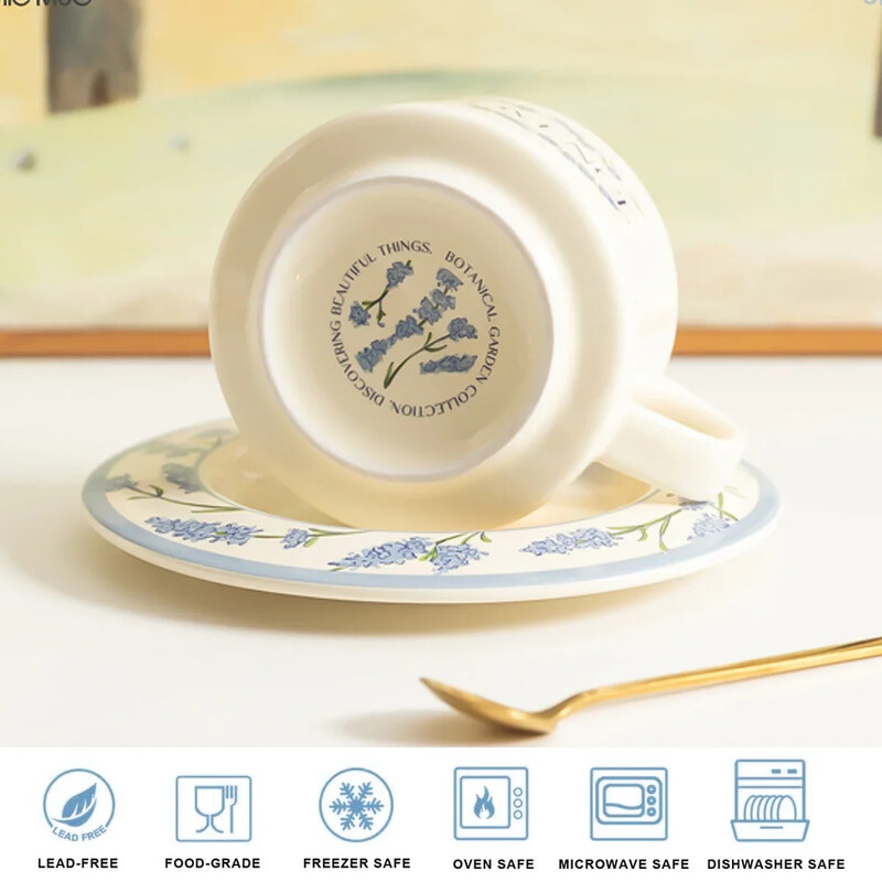 Keramikinis kavos puodelis ir lėkštė su auksiniu šaukštu Naudoti Latte Cappuccino Porcelianinei arbatai Dovana mergaitėms Valentino dienos dovana