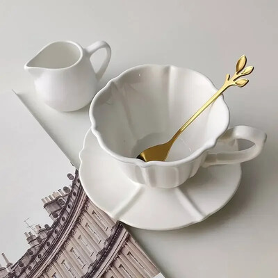 Set ceașcă de cafea și farfurii Nordic Bone China, porțelan alb elegant, căni de ceai de după-amiază de birou, cană de cafea din ceramică cafenea, 250 ml