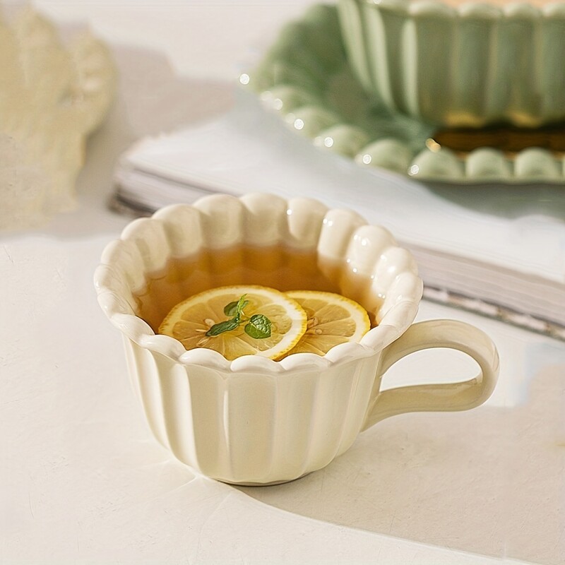 Gėlės formos puodelis Keramikos kavos puodelis ir lėkštė Popietės arbatos desertas Prabangus kūrybingas puodelis Mokytojo padėkos dovanos