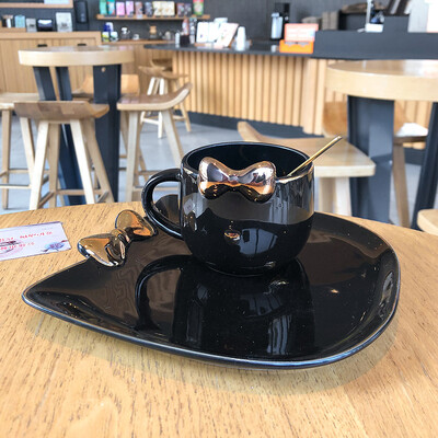 250ml Σετ Κεραμικό Κεραμικό Καφέ Καφέ και Πιατάκι με κουτάλι και δίσκο Cute Literary Cup Κύπελλο δώρου γραφείου