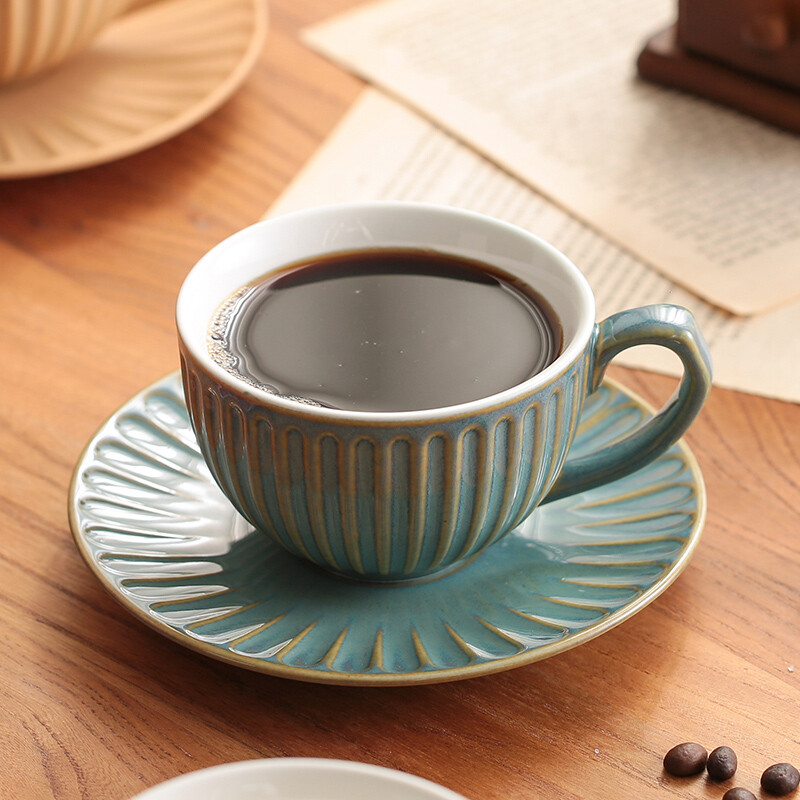 220/300 ml retroahju transformatsiooniga kohvitassi nõukomplekt Käsitsi valmistatud Jaapani Euroopa luksuslik jämekeraamiline käsitsi valmistatud tass ja taldrik