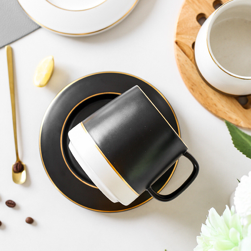 350ml Nordic Style Creative Ceramic Mark puodelio lėkščių rinkinys Namai Minimalistinis didelės talpos kavos puodelis Personalizuotas poros vandens puodelis