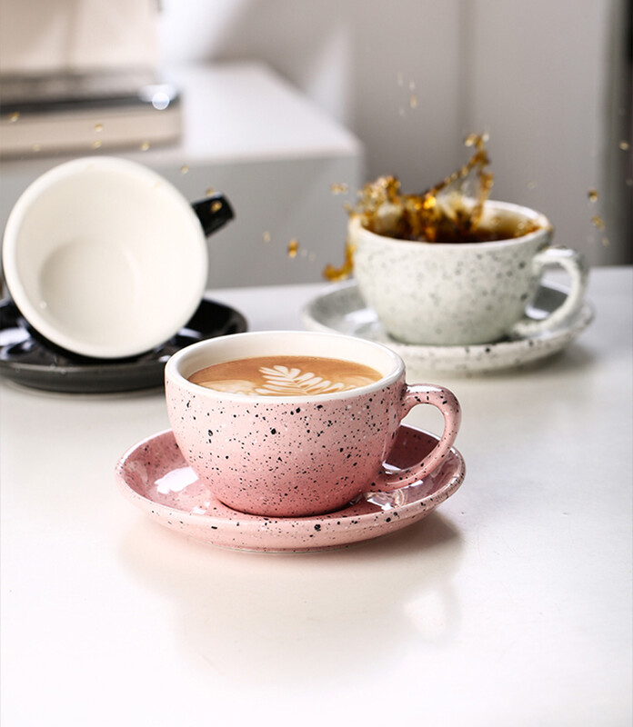 300 ml Splash Ink Style keraamiline kohvitassi ja taldrikukomplekt Euroopa peen pärastlõunatee latte tassi nõud Kontori piimatassi komplektid