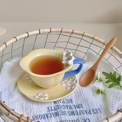 1 vnt. kavos puodelio ir lėkščių rinkinys CreativeKeraminis rankomis dažytas reljefinis žiedlapis popietės arbatos puodeliai Gimtadienio dovana draugams