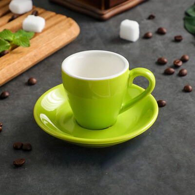 Itališkas espreso puodelio ir lėkščių rinkinys 80 ml europietiškas keraminis espreso kavos mažas išskirtinis mini puodelis popietės arbatos puodelis virtuvės gėrimai