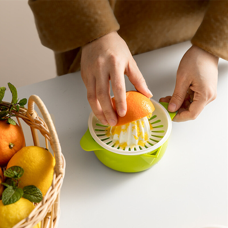 Didelės talpos citrinų sulčiaspaudės plastikinės apelsinų spaudyklės nešiojamos sulčiaspaudės šviežių sulčių vaisių rankinis virtuvės nauji priedai