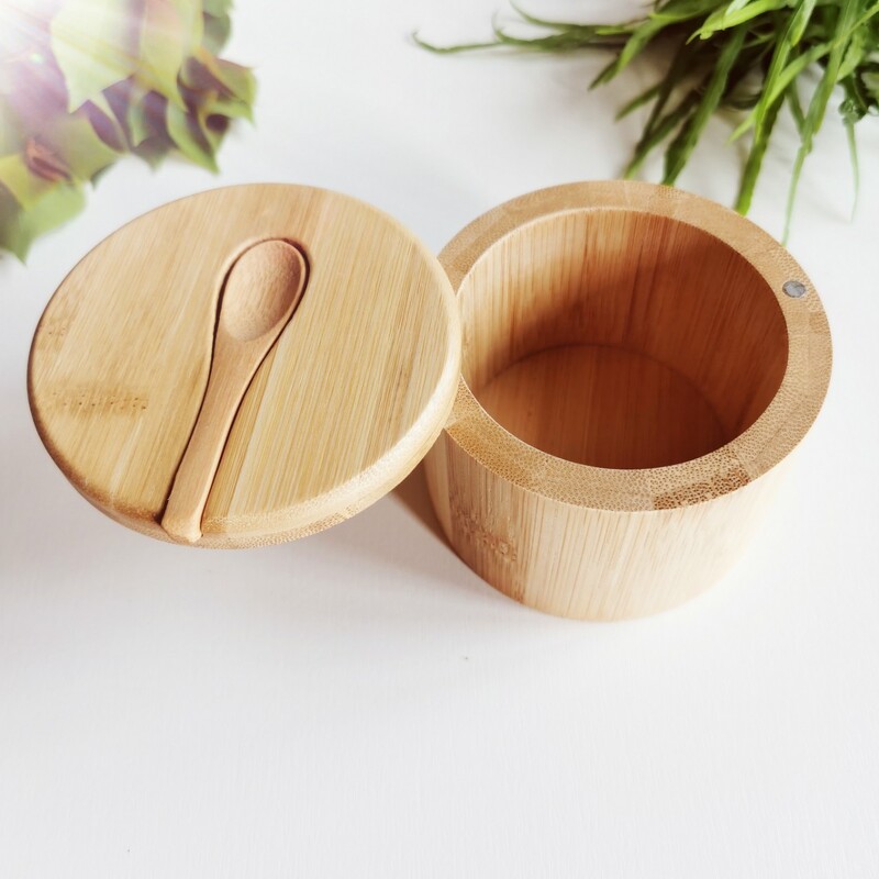 Kuhinjska kutija za sol od bambusa Salt Cellar s okretnim poklopcem s magnetskim zatvaračem Okrugla posuda za sol za pohranjivanje začina za papar